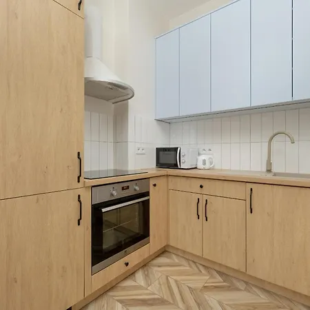Apartman Comfortable In Central By Renters