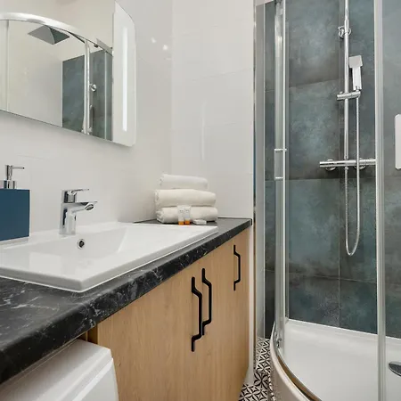 Comfortable In Central By Renters 公寓 *